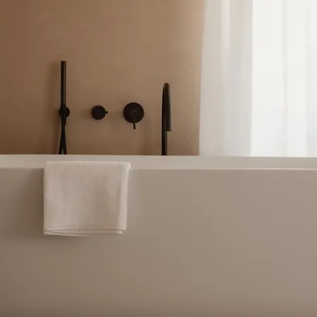 Aragosta 3* باليوكاستريتسا